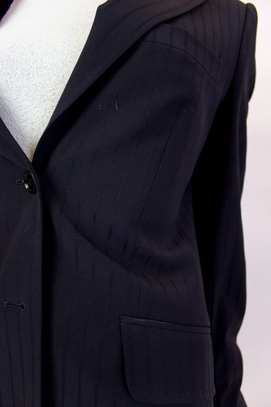 Dolce & Gabbana black blazer detail